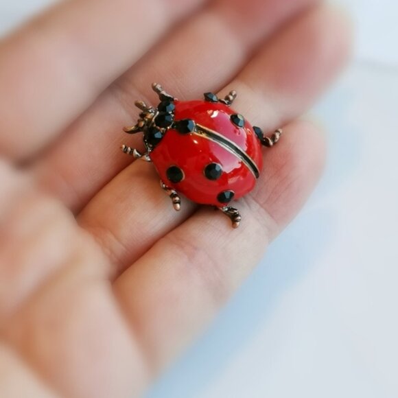 NWT Ladybug enamel crystal brooch pin - Picture 3 of 5